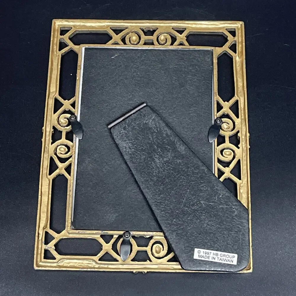 Vintage Metal Picture Frame 5.25
